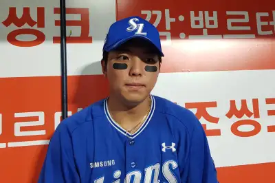 이것이 ‘힛 포 더 팀’이다! 만루홈런 김영웅 “삼성만 우승하면 됩니다”
