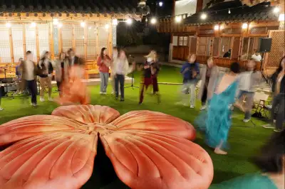 관객 5100명과 춤춘 15년…‘바비레따’ 두 번째 여행