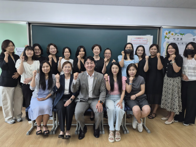 손성익 경기도의원, 파주 운정 지역 학부모와 교육환경 개선 및 과밀학급 해소 논의
