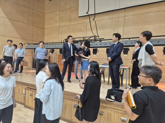채명신 경기도의원, 초당고 공연장비 현장 점검… 학교 공연예술 기술지원 체계화 나선다