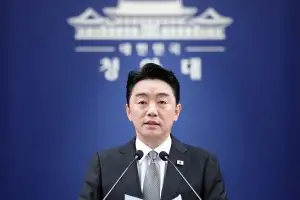 李대통령 개각…법무장관 김승원, 경제부총리 이형일 발탁