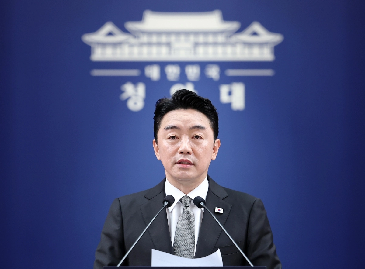 강훈식 비서실장, 2차 개각 인사 발표