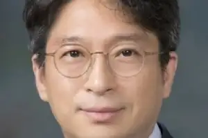 홍지선 국토장관 후보자…경기도서 李대통령과 합 맞춰