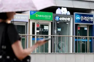‘롤러코스피’에 두 달 새 52조 몰렸다… 5대 은행 정기예금 첫 1000조