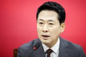 ‘장동혁 당협안’ 전국 적용 무산…최고위서 “단계적 추진” 결론