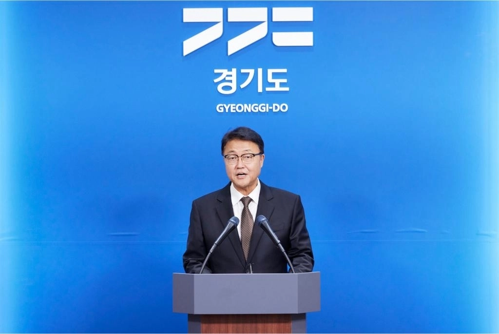 주형철 경기도 경제부지사가 31일 ‘재정위기 극복 전략 TF’ 활동과 관련한 브리핑을 하고 있다. 경기도 제공