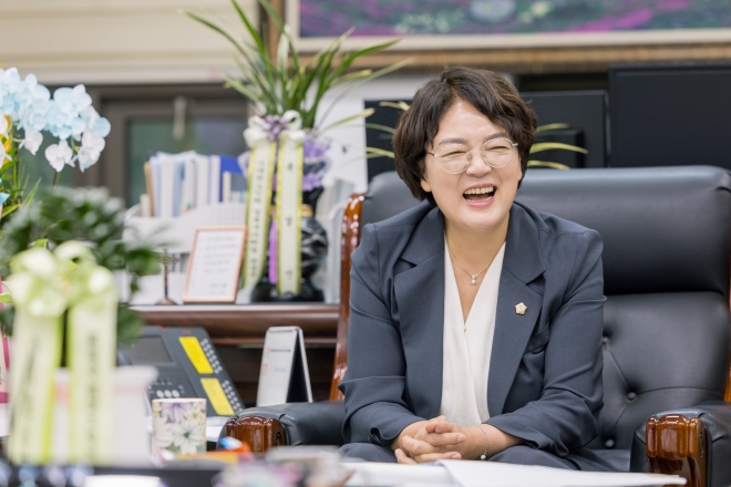 “23명 성북구의원 모두 소통·협치의 의정 펼칠 것” [의장에게 듣는다]