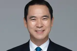 증권업·가상자산까지 외연 확장… 신학기, 첫 연임 수협은행장 되나
