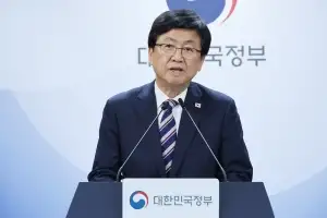 ‘서울대 10개 만들기’ 부산대·전남대·충남대 선정…5년간 3900억씩 지원