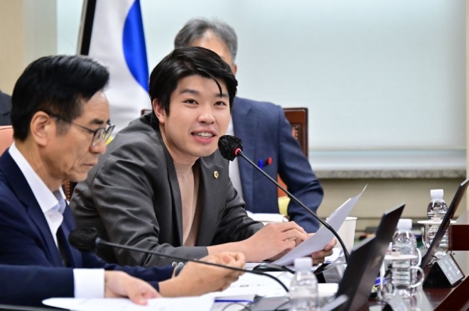 임규호 서울시의원, 다원시스 지하철 3000억원 선지급 후 납품 ‘0건’… 계약 해지로 회수 위기