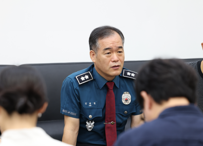 김종철 경찰청장 대행 “국민 불신 임계점…경찰 업무 전반 재설계”