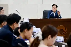 박찬대 보좌진·인수위원 13명 인천시 입성…‘친정체제’ 구축