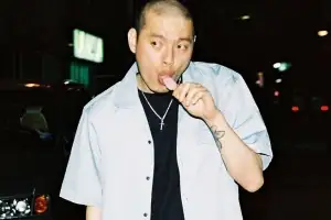 “클럽서 여성 신체부위 만져? 강압 없었다” 래퍼 이센스, 강제추행 혐의 전면 부인