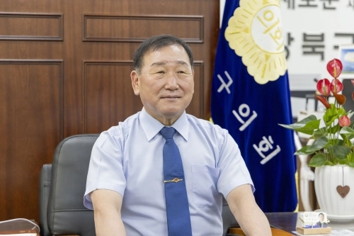 이상수 서울 강북구의회 의장이 2일 집무실에서 서울신문과 인터뷰를 하고 있다. 강북구의회 제공
