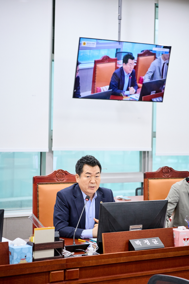 박정균 경기도의원, 닥치고 감액 추경, 경기도 미래를 깎아서는 안 된다
