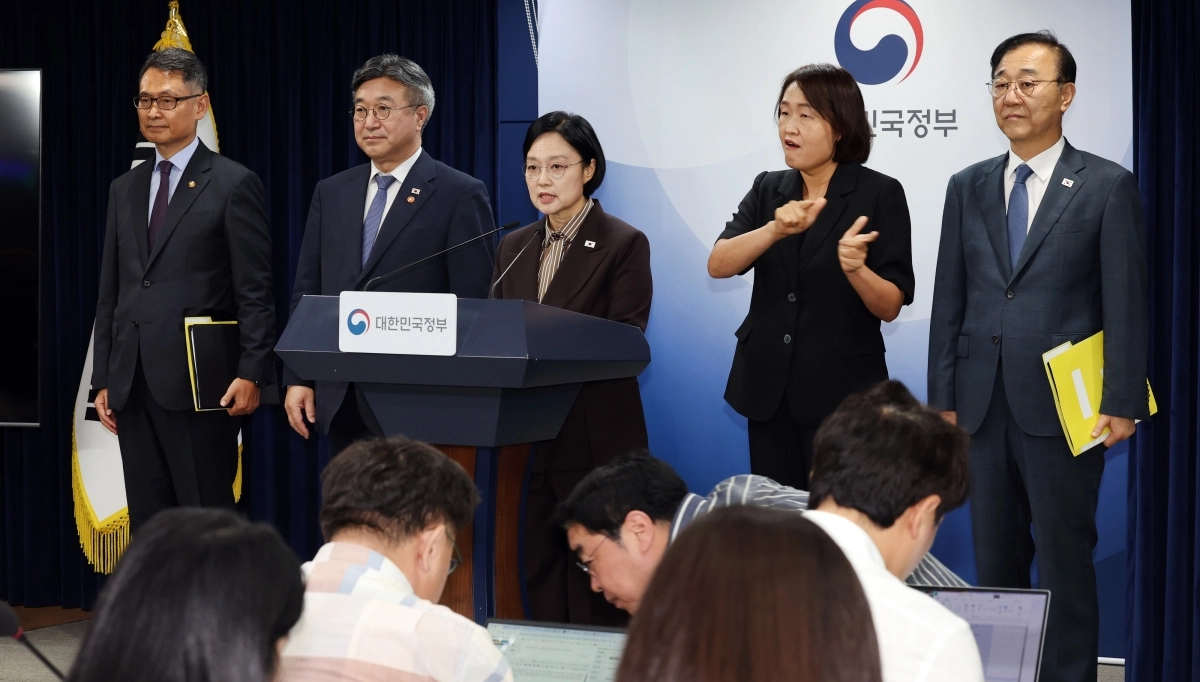 한성숙 총리 행정·공공기관 이전 관련 기자회견
