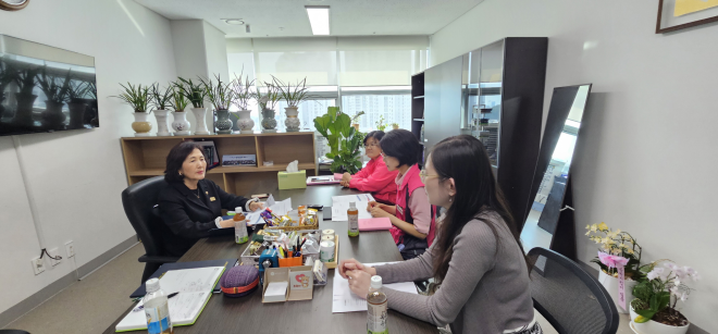 김영희 경기도의원, 학교 전문상담사 현장 목소리 청취...“상담인력 안정돼야 학생 마음건강도 지킬 수 있어”