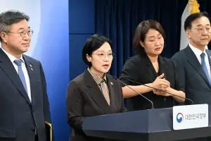 정부 “공공기관 개혁, 비용 절감 목표 아냐…신규채용 안줄여”
