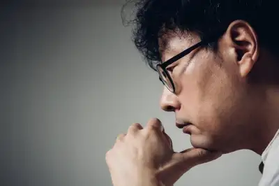 섬뜩한 호러는 아니지만 곱씹으면 서늘한 이야기