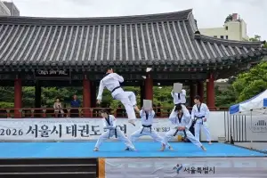 2만명 찾은 남산골 한옥마을 ‘서울시 태권도 공연’, 하반기 공연 시작