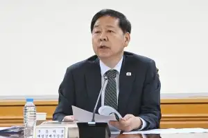 정부, 코스피·코스닥 ‘상폐 강화기준’ 6개월 유예