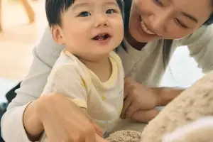 신성통상 탑텐키즈, ‘우리 아이의 첫 바디수트’ 브랜드 필름·화보 공개