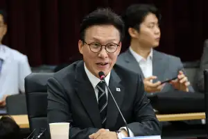 김민석 “호두과자도 ‘대체불가’ 충남 품격”…충청권 메가 협의 당부도