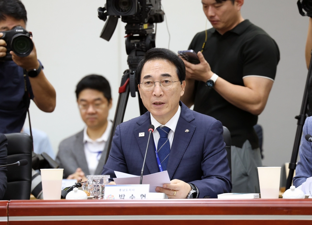 박수현 충남지사가 예산정책협의회에서 현안 사항을 설명하고 있다. 도 제공