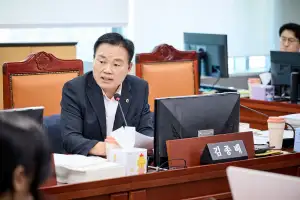 김종배 경기도의원 “대상은 넓히고 예산은 줄이고…생리용품 지원, 이대로 괜찮나”