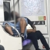 thumbnail - “남의 나라 지하철서”…노약자석에 발 올리고 숙면 중인 외국인에 ‘눈살’
