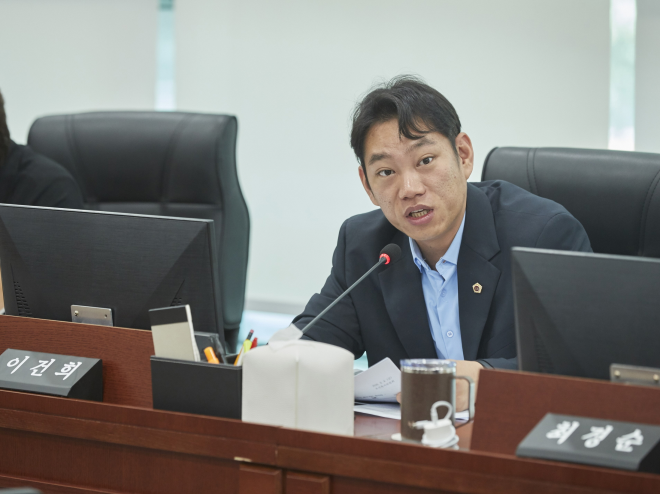 이건희 경기도의원 “경기도의료원 공공의료 연구 활성화하되 도 재정 부담 없어야”… 조례안 수정 가결