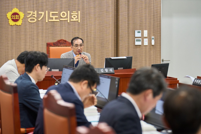 김창식 경기도의회 기획재정위원장, 세수 결손기 지역개발기금의 적극적 재정 활용 주문