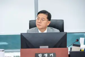김성기 경기도의원, 경기도립 안성휴게소의원 일방적 종료 지적...재개원 방안 검토해야