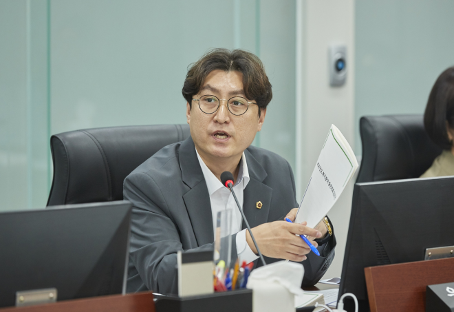 우현욱 경기도의원, 출자·출연 동의안 자료 개선 요구...판단할 수 있는 자료 갖춰야