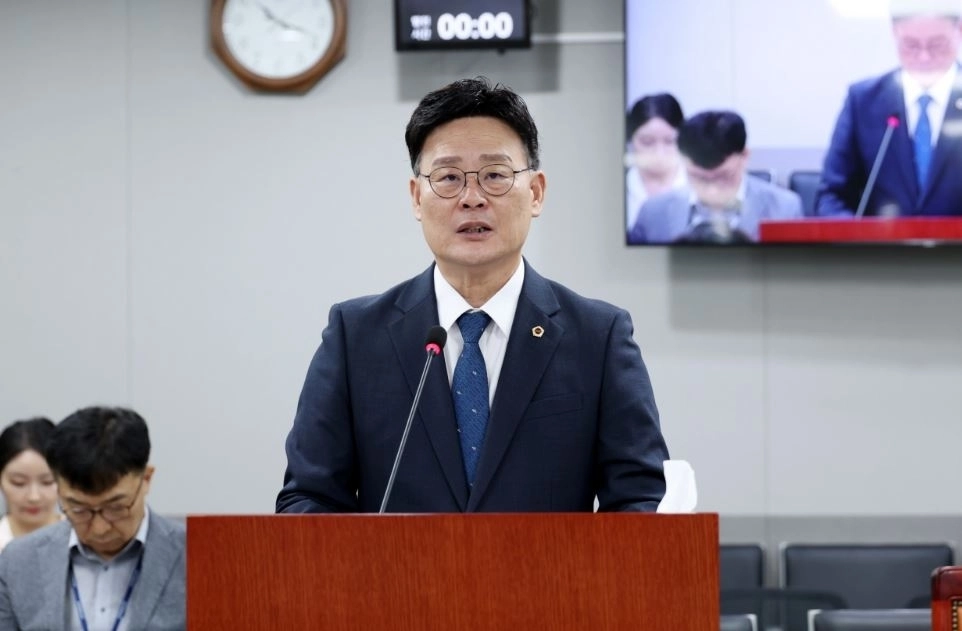 ▲ 7일 경기도의회 안전행정위원회 회의에서 발언중인 최종현 의원(사진=경기도의회)