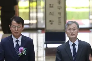 이흥구 ‘계엄 직후 대법원 침묵’ 작심 비판… “말해야 할 때 못 하면 말할 기회 잃어”