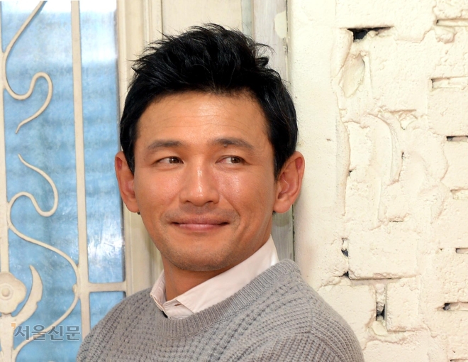‘황정민 스토킹 혐의’ 40대 여성, 1심서 벌금 600만원