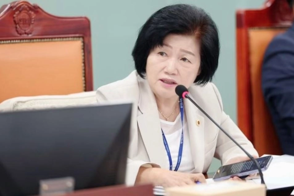 ▲ 지난 7일 열린 2026년도 제2회 경기도 추가경정예산안 심사에서 질의하는 김동희 의원(사진=경기도의회)