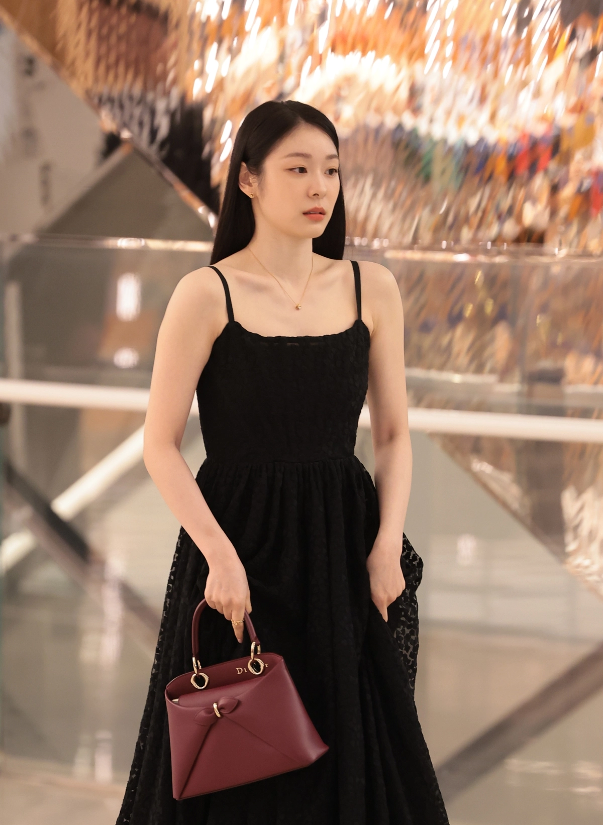 피겨여왕 김연아가 7일 오후 서울 송파구 롯데백화점 잠실점에서 열린 크리스챤 디올 뷰티 ‘루즈 디올 온스테이지 컬렉션’ 팝업 스토어 포토콜 행사에 참석하고 있다. 2026.9.7 뉴스1