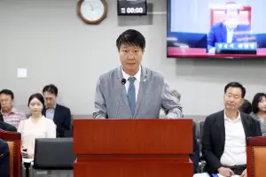 이철형 경기도의원, 공무원 사기 진작 위한 복무제도 개선 나서
