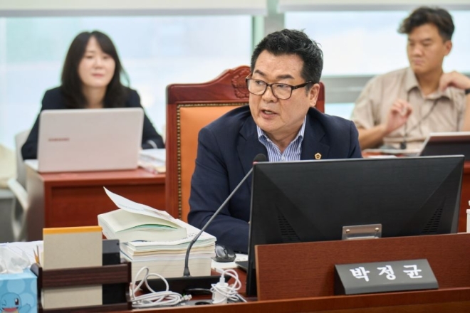 박정균 경기도의원 “경기도는 세원은 나누자면서, 재정위기 부담은 시·군에 떠넘기나”