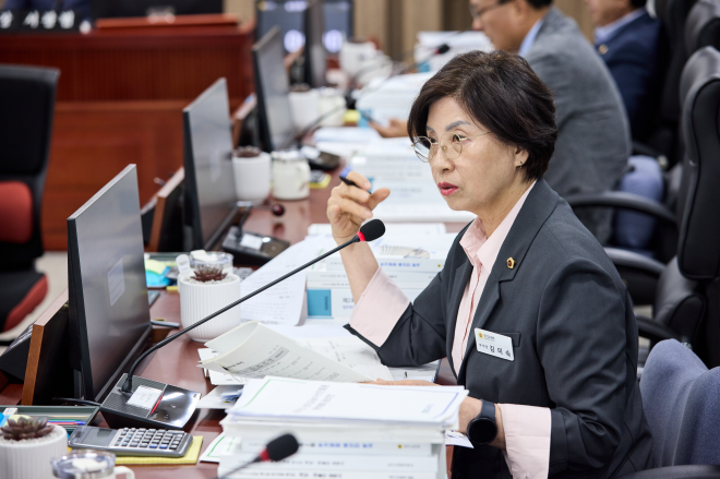 김미숙 경기도의회 부의장 “재정 어려워도 농업의 안전·미래·소득은 지켜야”