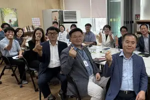김경옥 경기도의원, 죽백초서 시설사업 지원 설명회 열어… “교육공동체와 함께 학교 미래 지켜낼 것”