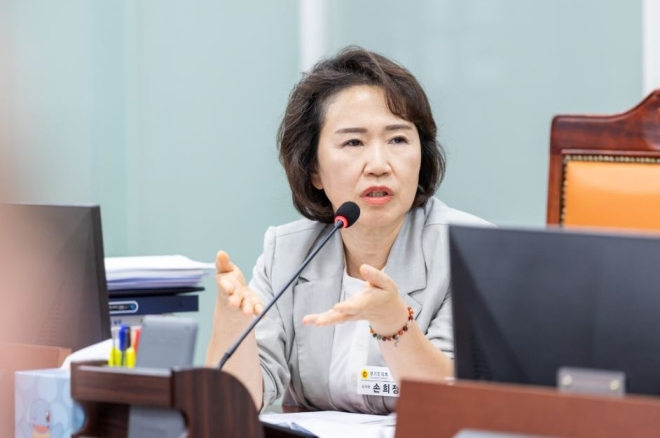 손희정 경기도의원, 통합채용 비용구조·지역상생발전기금 점검
