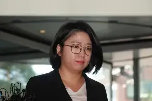 “같은 세대라 더 따진다”…‘청년 정치인’에 더 매서운 청년들