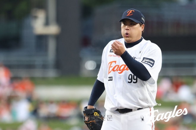 뒤늦게 갑자기 매운맛 한화…올해도 고춧가루 본능? 연승 모드 발동 걸리나