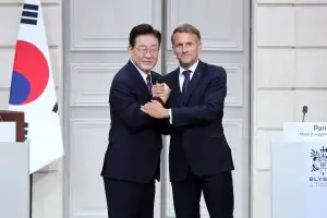 靑 “호르무즈해협 파병 결정된 것 없다…다 열어 놓고 검토 중”