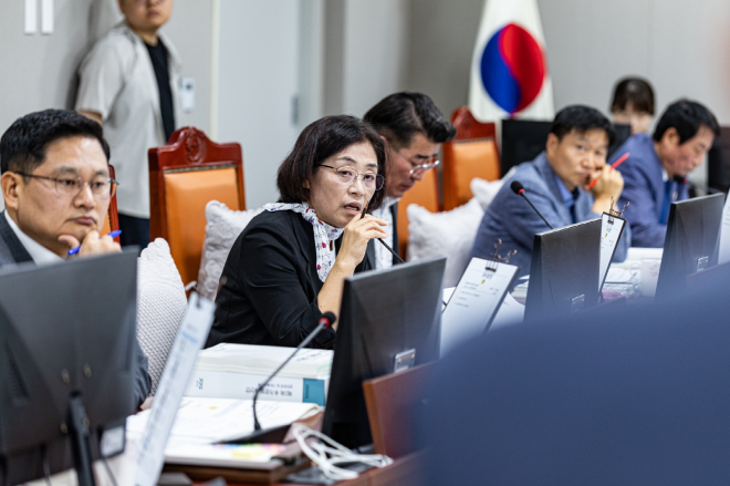 김미경 경기도의원 “200만 가입 ‘기후행동 기회소득 앱’ 운영 중단 유감... 실질적 탄소 감축 중심 재편해야”