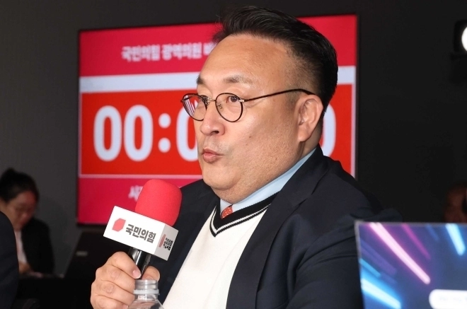 국민의힘 ‘광역의원 비례 청년 오디션’ 본선 심사위원인 방송인 이혁재가 26일 오후 서울 여의도 중앙당사에서 열린 광역의원 청년 공개오디션 본선에서 발언을 하고 있다. 2026.3.26 뉴시스