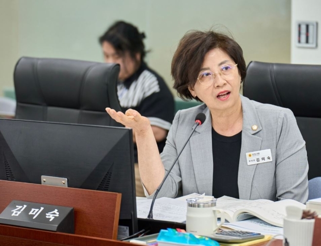 김미숙 경기도의원 “방역 참여자 마음건강도 방역의 일부… 예산 감액에 따른 안전 공백 없어야”